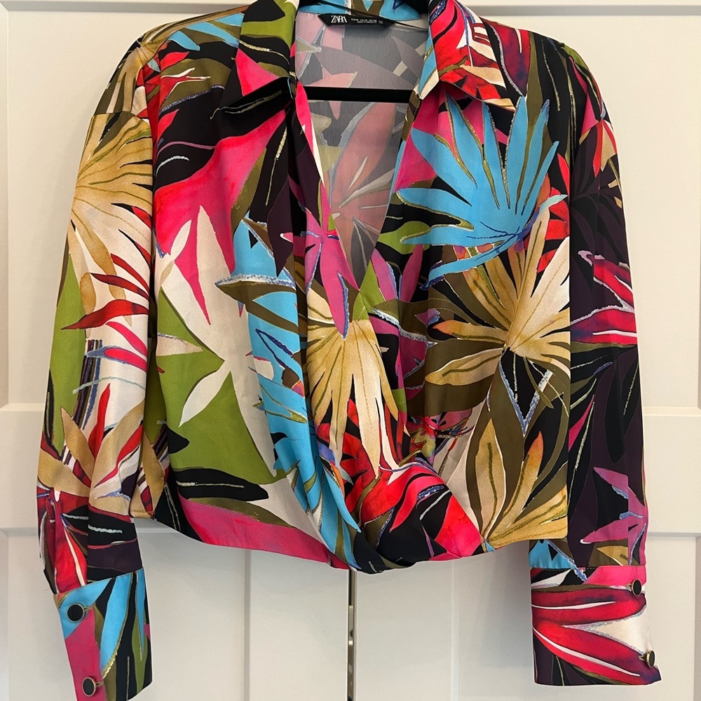 Zara wrap top M